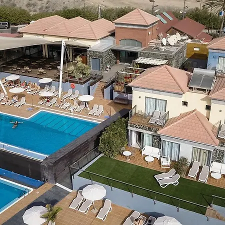 Caybeach Resort 3*